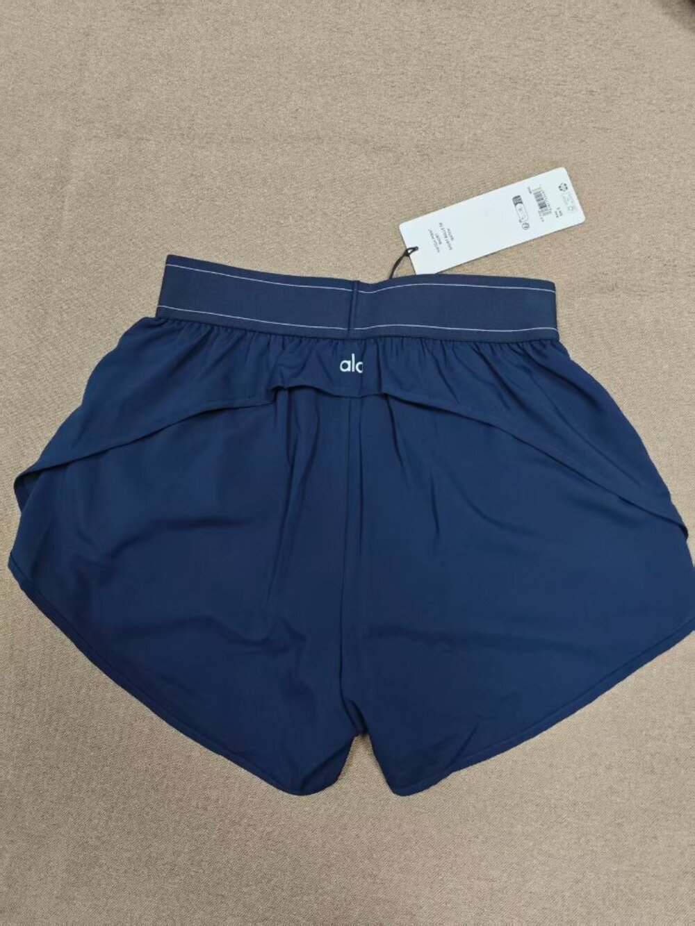 Brand New ALO Yoga 🤗 Navy Blue Match Point Shorts 🧘 Chic Athleisure - Picture 6 of 8